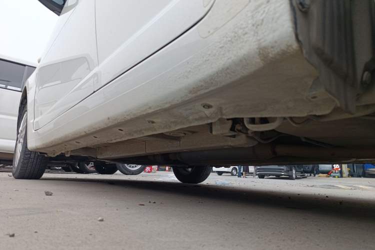 Used Suzuki Swift 2014 1.3L Manual Standard Edition Left Side Sill