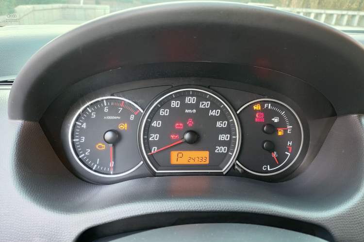 Used Suzuki Swift 2014 1.5L Automatic Fashion Edition Odometer Close Up