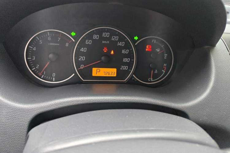 Used Suzuki Swift 2014 1.5L Automatic Fashion Edition Odometer Close Up