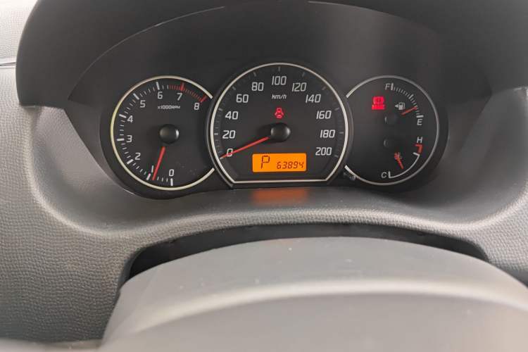 Used Suzuki Swift 2014 1.5L Automatic Fashion Edition Odometer Close Up