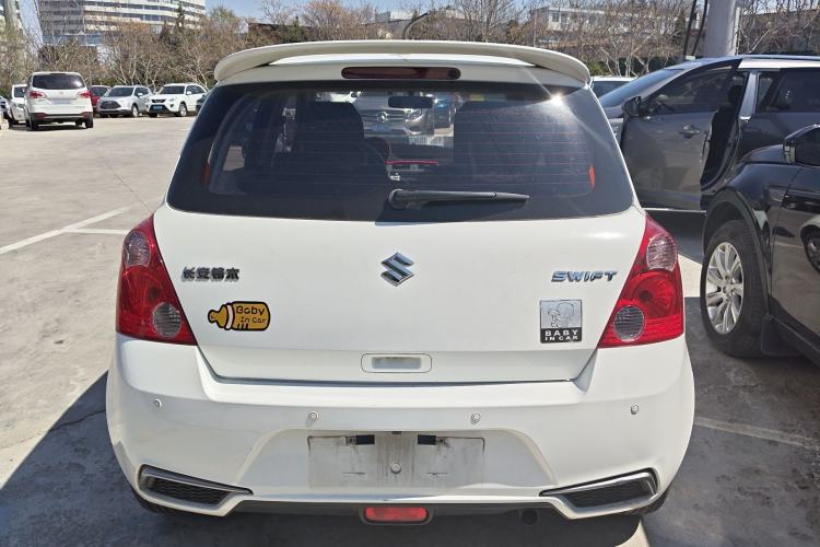 Used Suzuki Swift 2014 1.5L Automatic Fashion Edition Rear