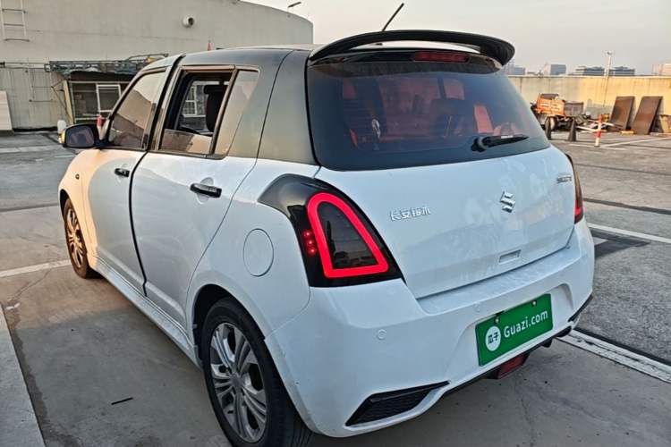 Used Suzuki Swift 2014 1.5L Automatic Fashion Edition Rear Left 45 Deg