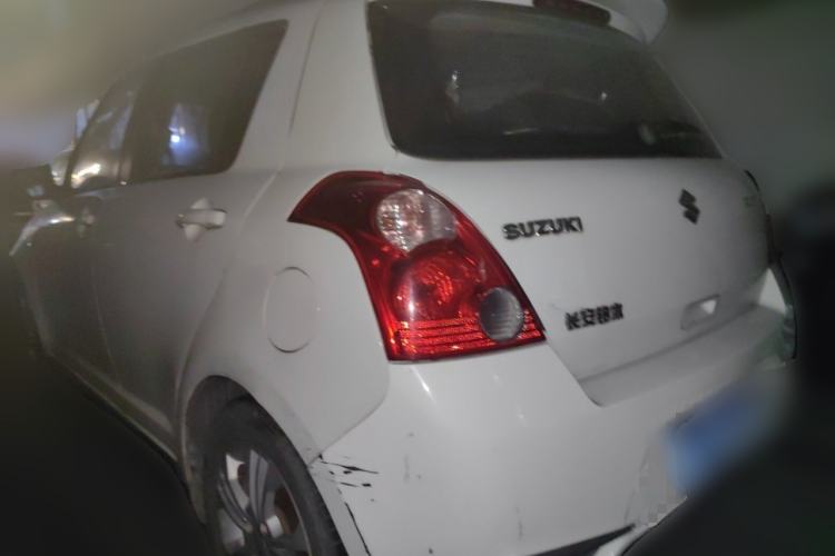 Used Suzuki Swift 2014 1.5L Automatic Fashion Edition Rear Left 45 Deg