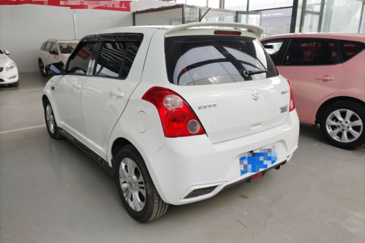 Used Suzuki Swift 2014 1.5L Automatic Fashion Edition Rear Left 45 Deg