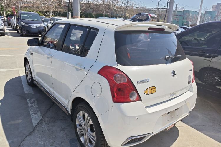 Used Suzuki Swift 2014 1.5L Automatic Fashion Edition Rear Left 45 Deg
