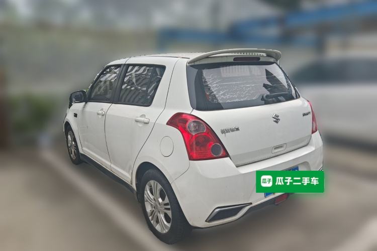 Used Suzuki Swift 2014 1.5L Automatic Fashion Edition Rear Left 45 Deg