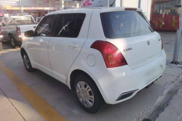 Used Suzuki Swift 2014 1.3L Manual Standard Edition Rear Left 45 Deg