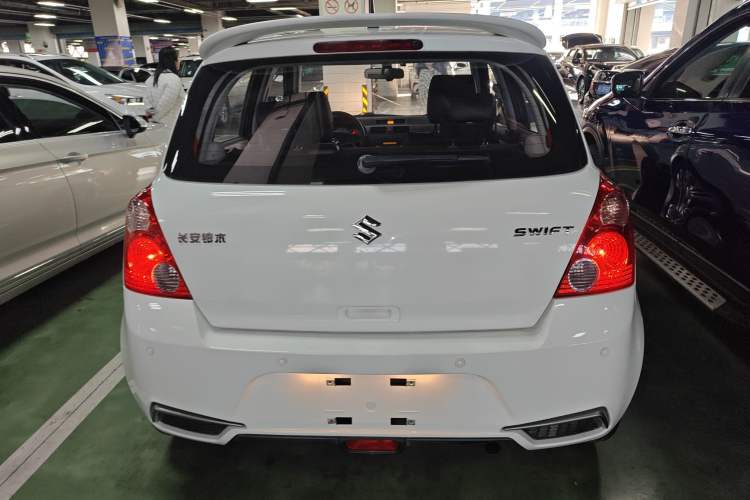 Used Suzuki Swift 2014 1.5L Automatic Fashion Edition Rear