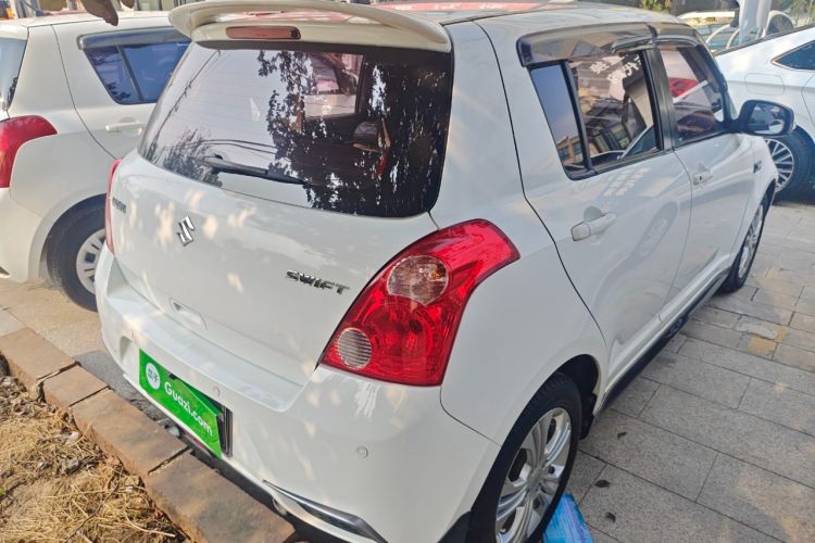 Used Suzuki Swift 2014 1.5L Automatic Fashion Edition Rear Right 45 Deg