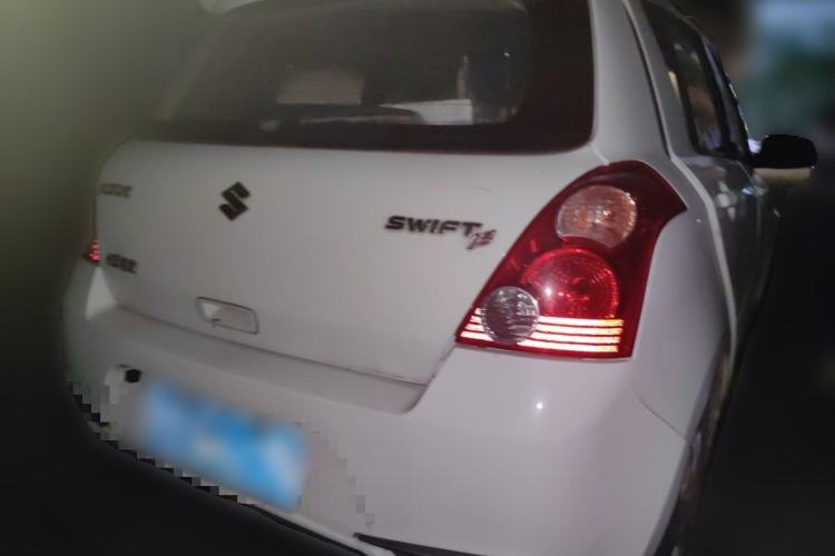 Used Suzuki Swift 2014 1.5L Automatic Fashion Edition Rear Right 45 Deg