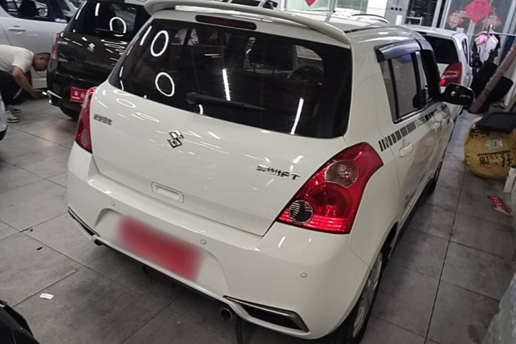 Used Suzuki Swift 2014 1.5L Automatic Fashion Edition Rear Right 45 Deg