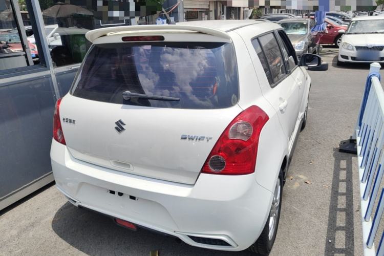 Used Suzuki Swift 2014 1.5L Automatic Fashion Edition Rear Right 45 Deg