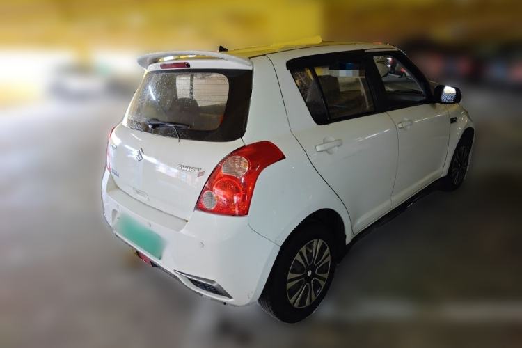 Used Suzuki Swift 2014 1.5L Manual Fashion Edition Rear Right 45 Deg