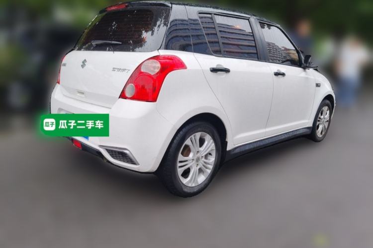 Used Suzuki Swift 2014 1.5L Automatic Fashion Edition Rear Right 45 Deg