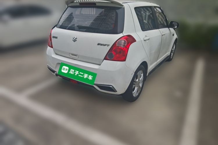 Used Suzuki Swift 2014 1.5L Automatic Fashion Edition Rear Right 45 Deg