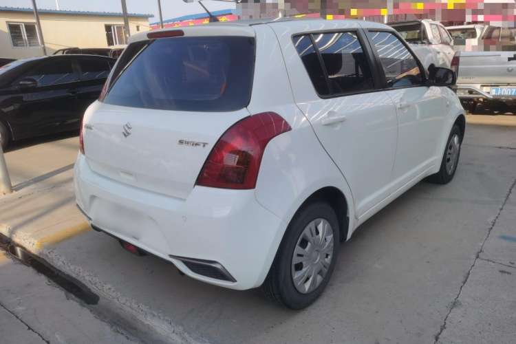 Used Suzuki Swift 2014 1.3L Manual Standard Edition Rear Right 45 Deg