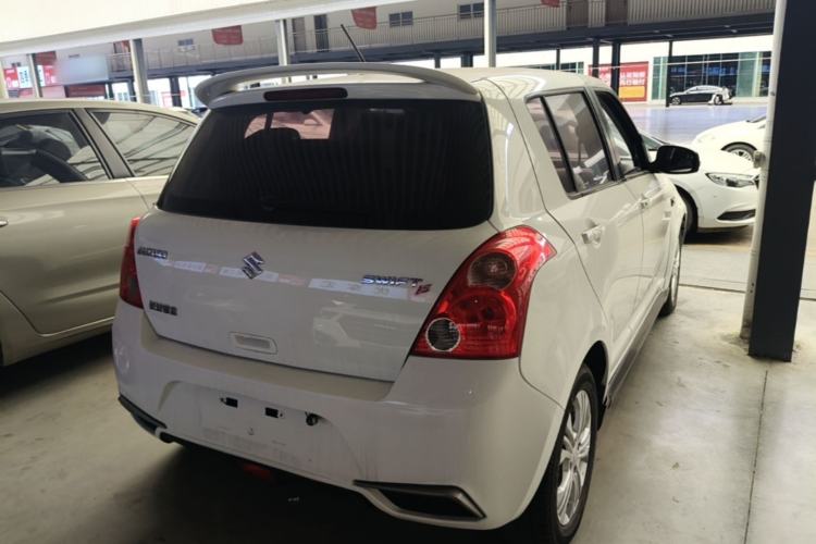 Used Suzuki Swift 2014 1.5L Automatic Fashion Edition Rear Right 45 Deg