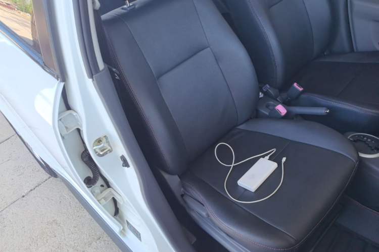 Used Suzuki Swift 2014 1.5L Automatic Fashion Edition Right Front Seat