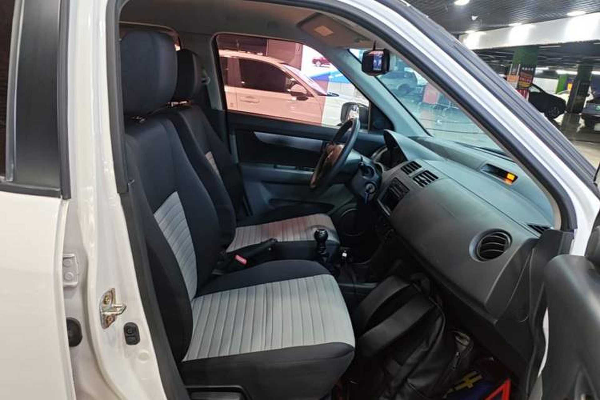 Used Suzuki Swift 2014 1.3L Manual Standard Edition Right Front Seat