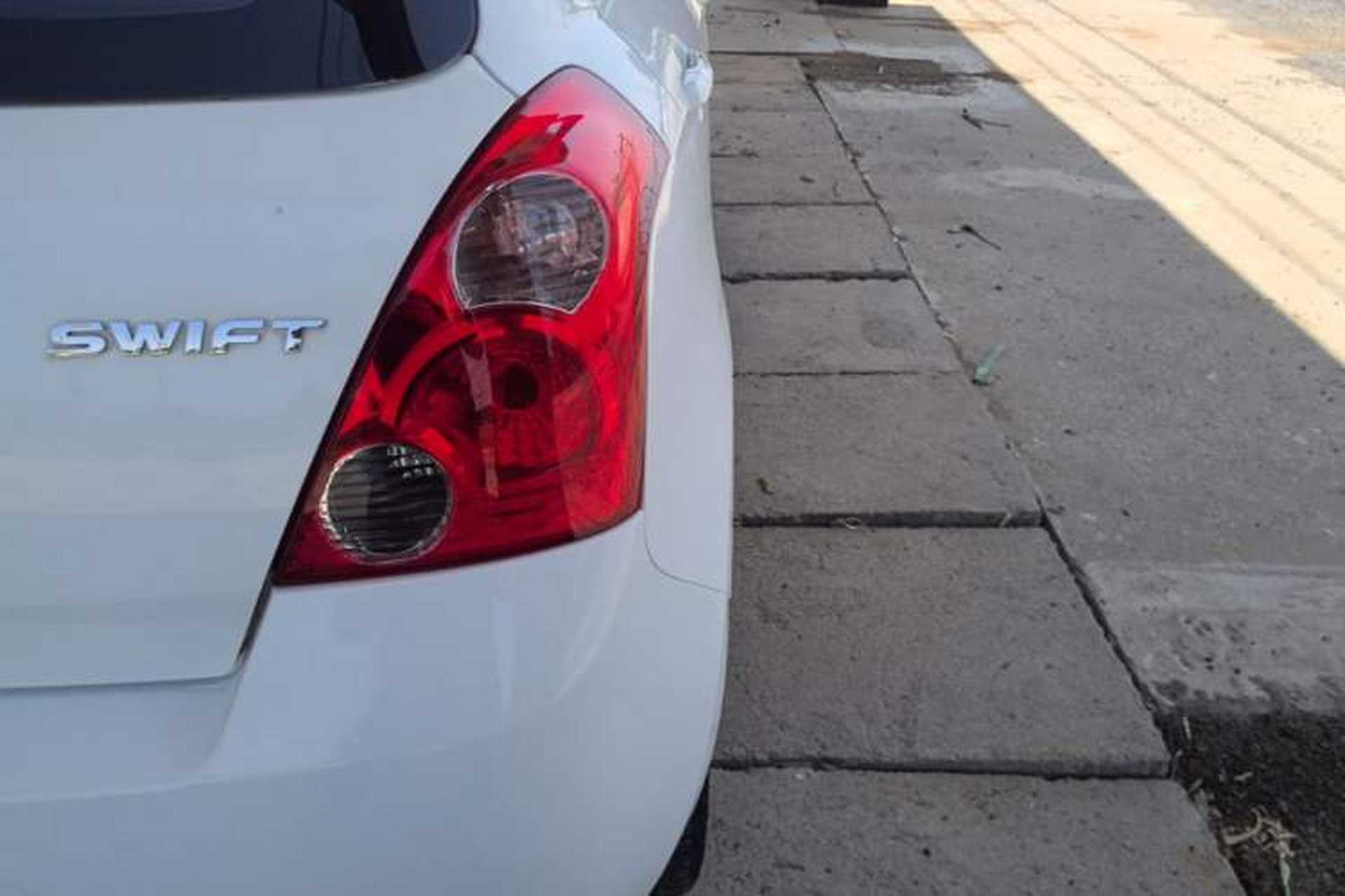 Used Suzuki Swift 2014 1.5L Automatic Fashion Edition Right Rear Taillight