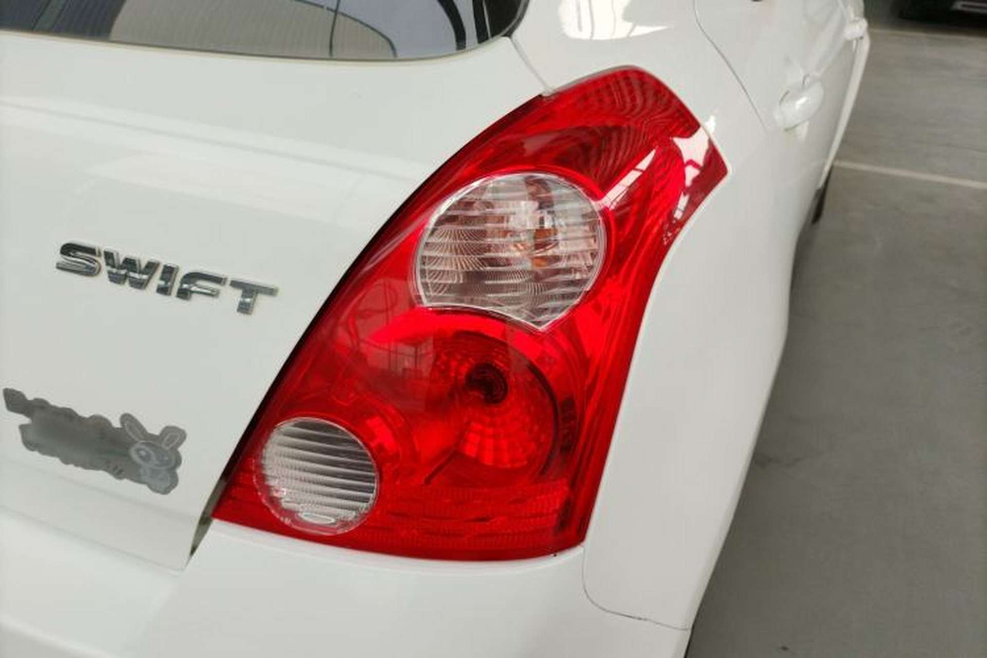 Used Suzuki Swift 2014 1.5L Automatic Fashion Edition Right Rear Taillight