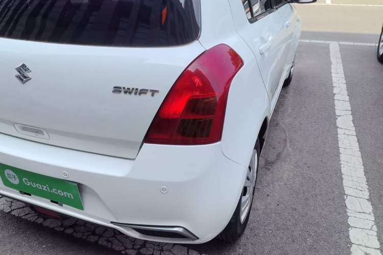 Used Suzuki Swift 2014 1.3L Manual Standard Edition Right Rear Taillight
