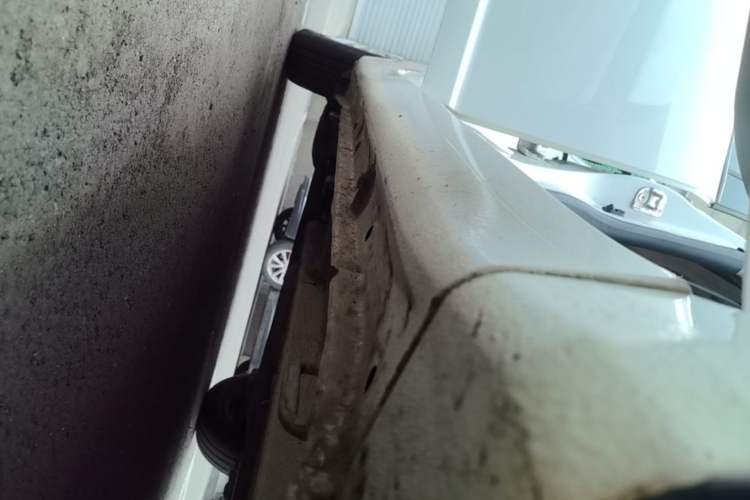 Used Suzuki Swift 2014 1.3L Manual Standard Edition Right Side Sill