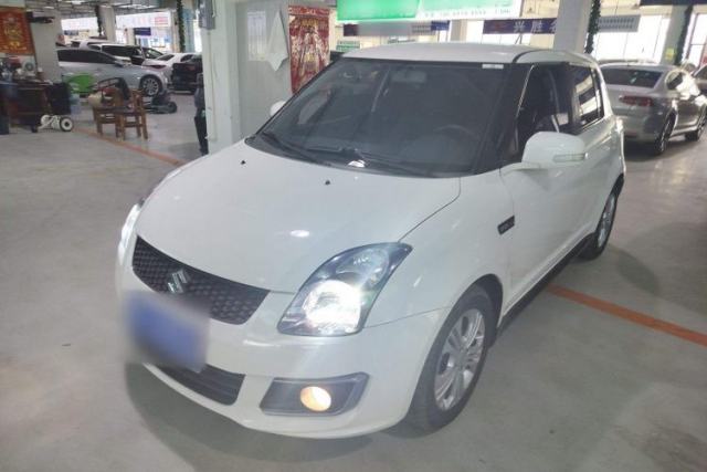 Suzuki Swift 2014 1.5L Automatic Fashion Edition usado