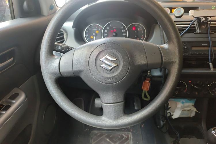 Used Suzuki Swift 2014 1.3L Manual Standard Edition Steering Wheel