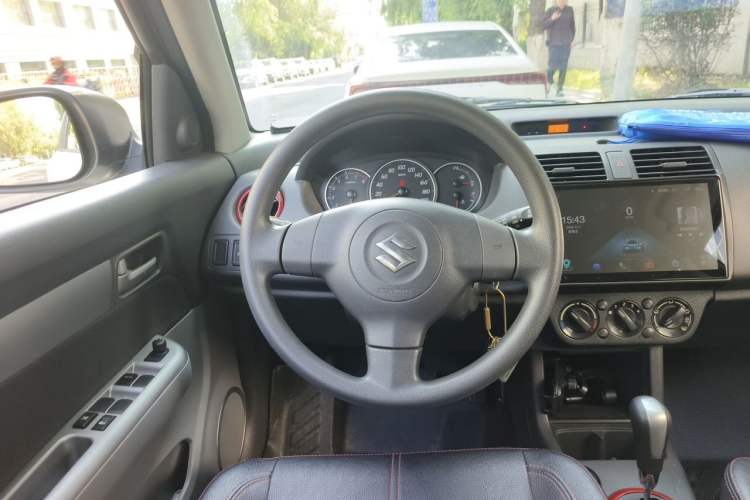 Used Suzuki Swift 2014 1.5L Automatic Fashion Edition Steering Wheel