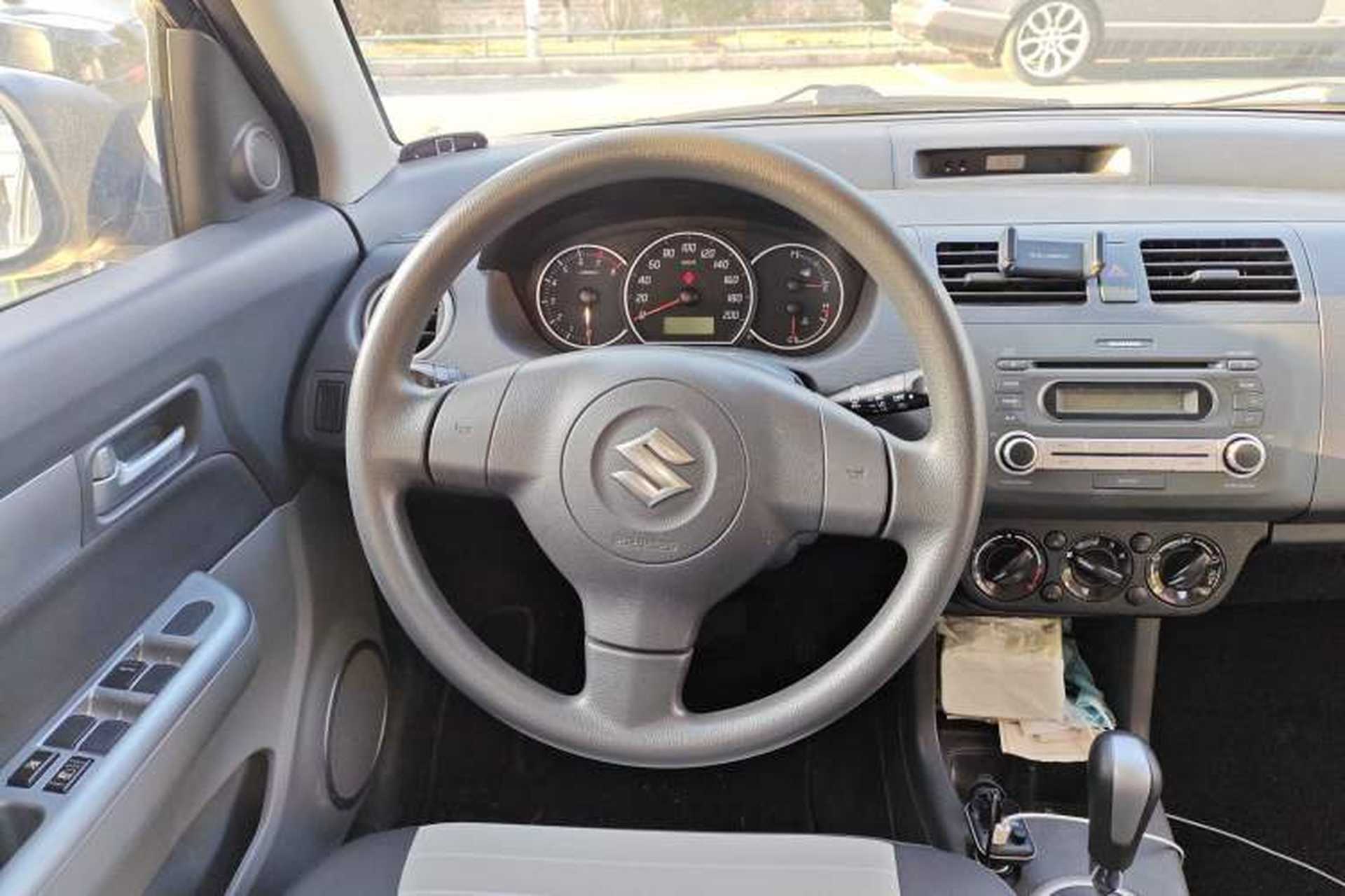 Used Suzuki Swift 2014 1.5L Automatic Fashion Edition Steering Wheel