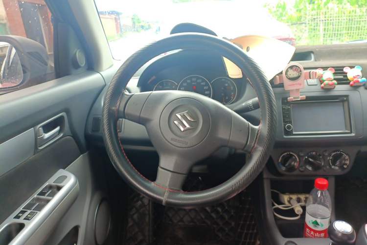 Used Suzuki Swift 2014 1.3L Manual Standard Edition Steering Wheel