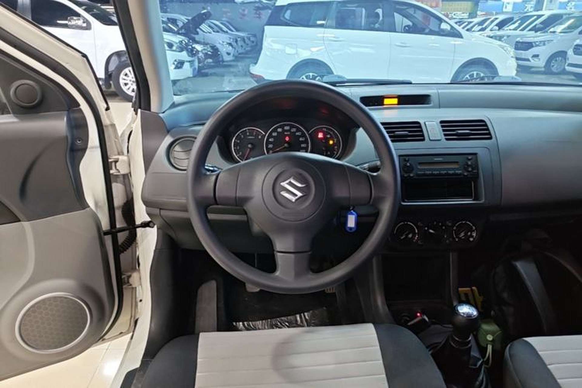 Used Suzuki Swift 2014 1.3L Manual Standard Edition Steering Wheel