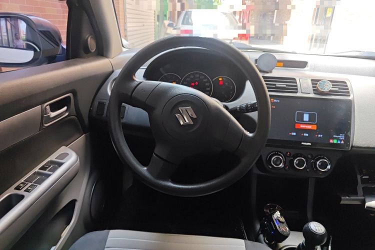 Used Suzuki Swift 2014 1.5L Manual Fashion Edition Steering Wheel