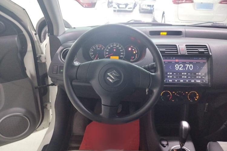 Used Suzuki Swift 2014 1.5L Automatic Fashion Edition Steering Wheel