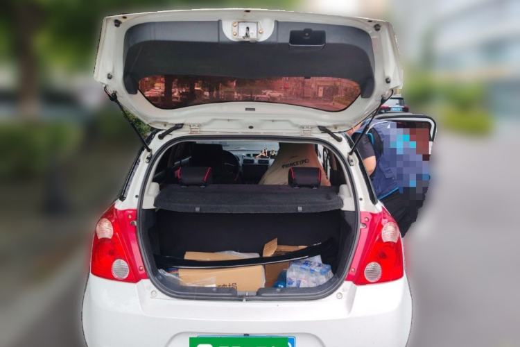 Used Suzuki Swift 2014 1.5L Automatic Fashion Edition Trunk