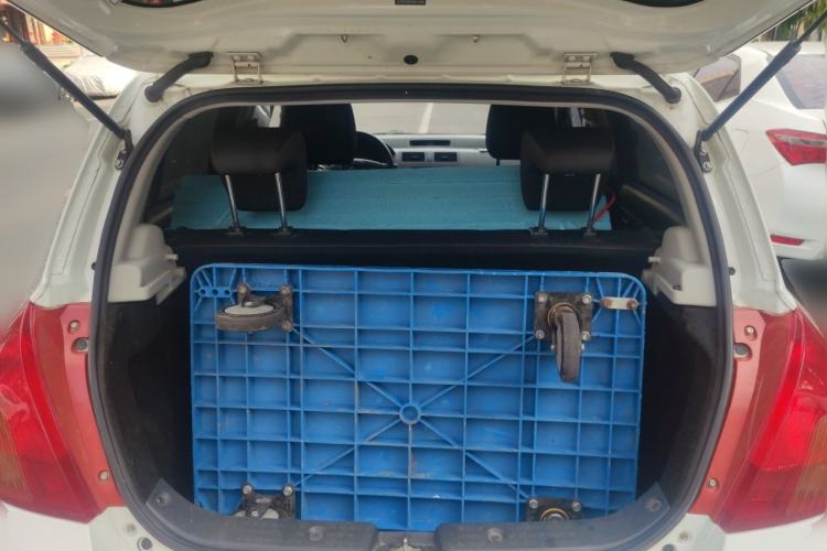 Used Suzuki Swift 2014 1.3L Manual Standard Edition Trunk