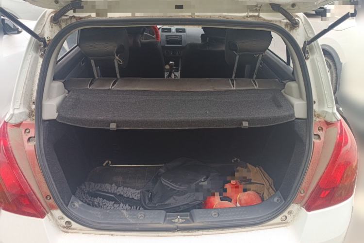 Used Suzuki Swift 2014 1.3L Manual Standard Edition Trunk