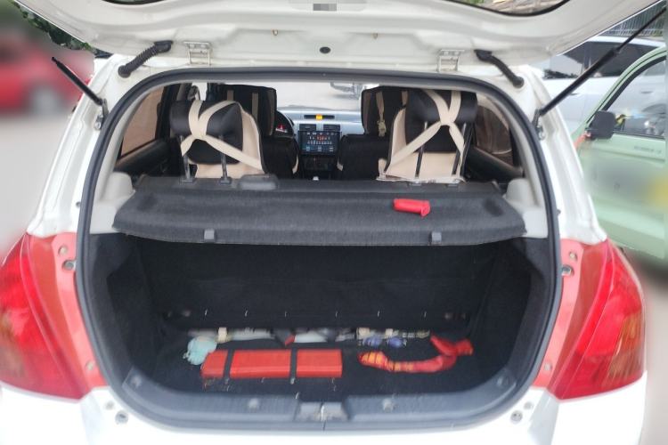 Used Suzuki Swift 2014 1.3L Manual Standard Edition Trunk