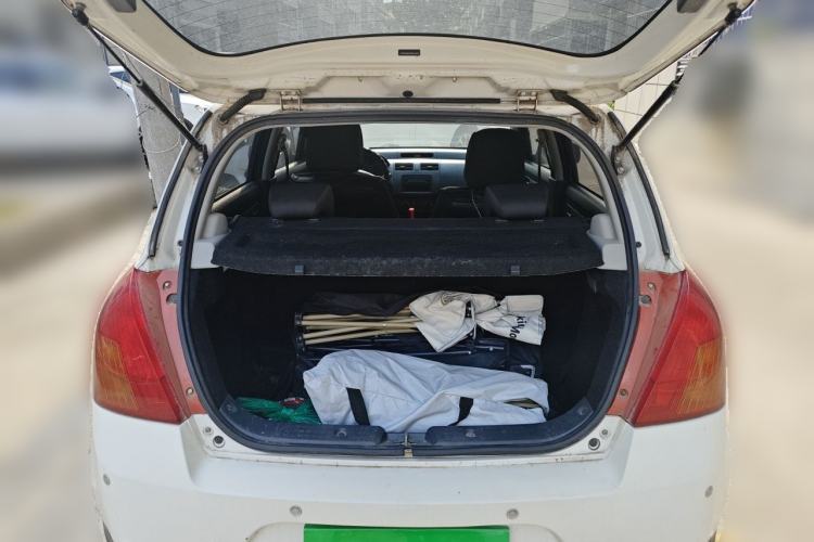 Used Suzuki Swift 2014 1.3L Manual Standard Edition Trunk