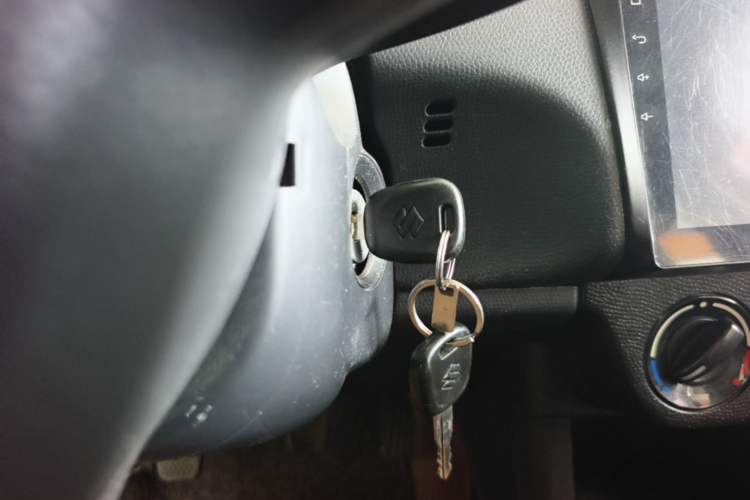Used Suzuki Swift 2014 1.3L Manual Standard Edition Vehicle Key