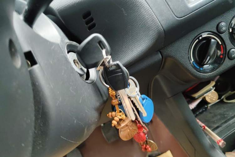 Used Suzuki Swift 2014 1.3L Manual Standard Edition Vehicle Key