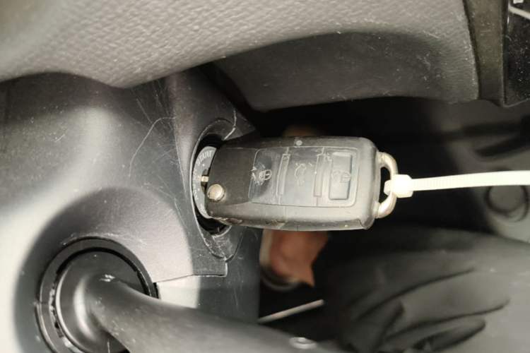 Used Suzuki Swift 2014 1.5L Automatic Fashion Edition Vehicle Key