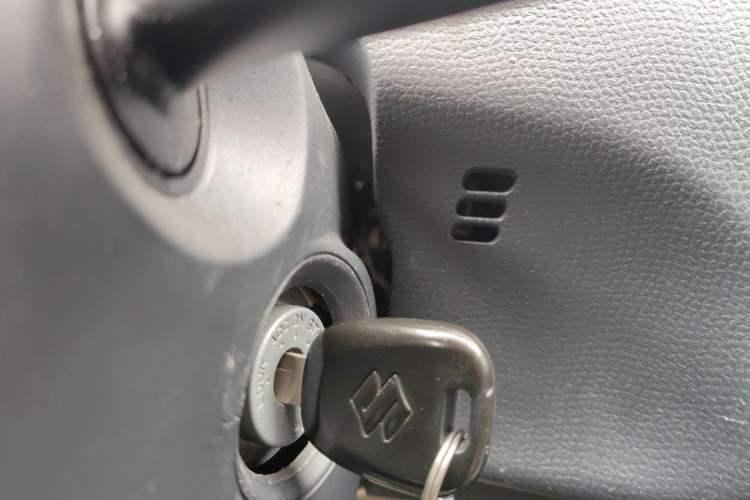 Used Suzuki Swift 2014 1.3L Manual Standard Edition Vehicle Key