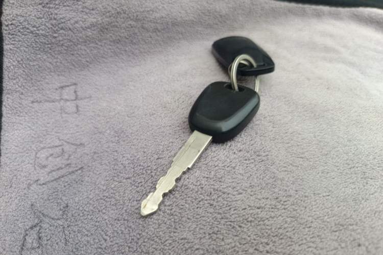 Used Suzuki Swift 2014 1.3L Manual Standard Edition Vehicle Key