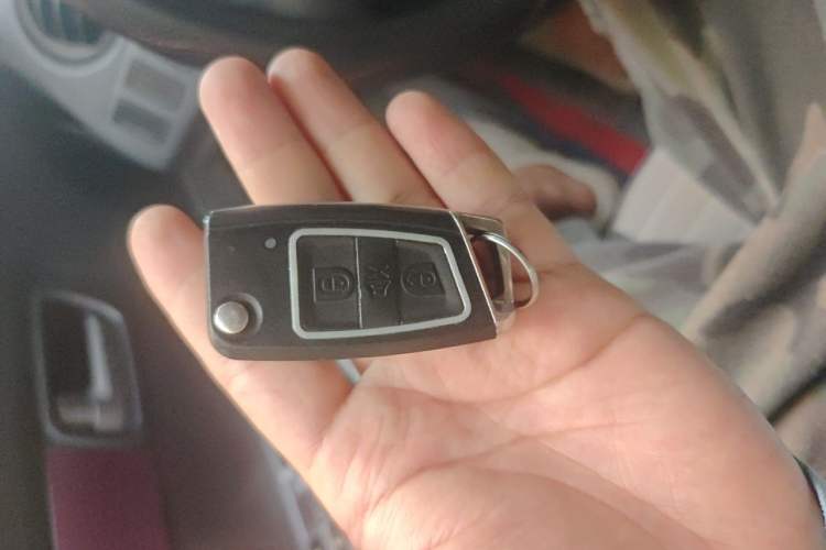 Used Suzuki Swift 2014 1.3L Manual Standard Edition Vehicle Key