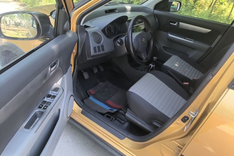 Used Suzuki Swift 2014 1.3L Manual Standard Edition Driver Seat