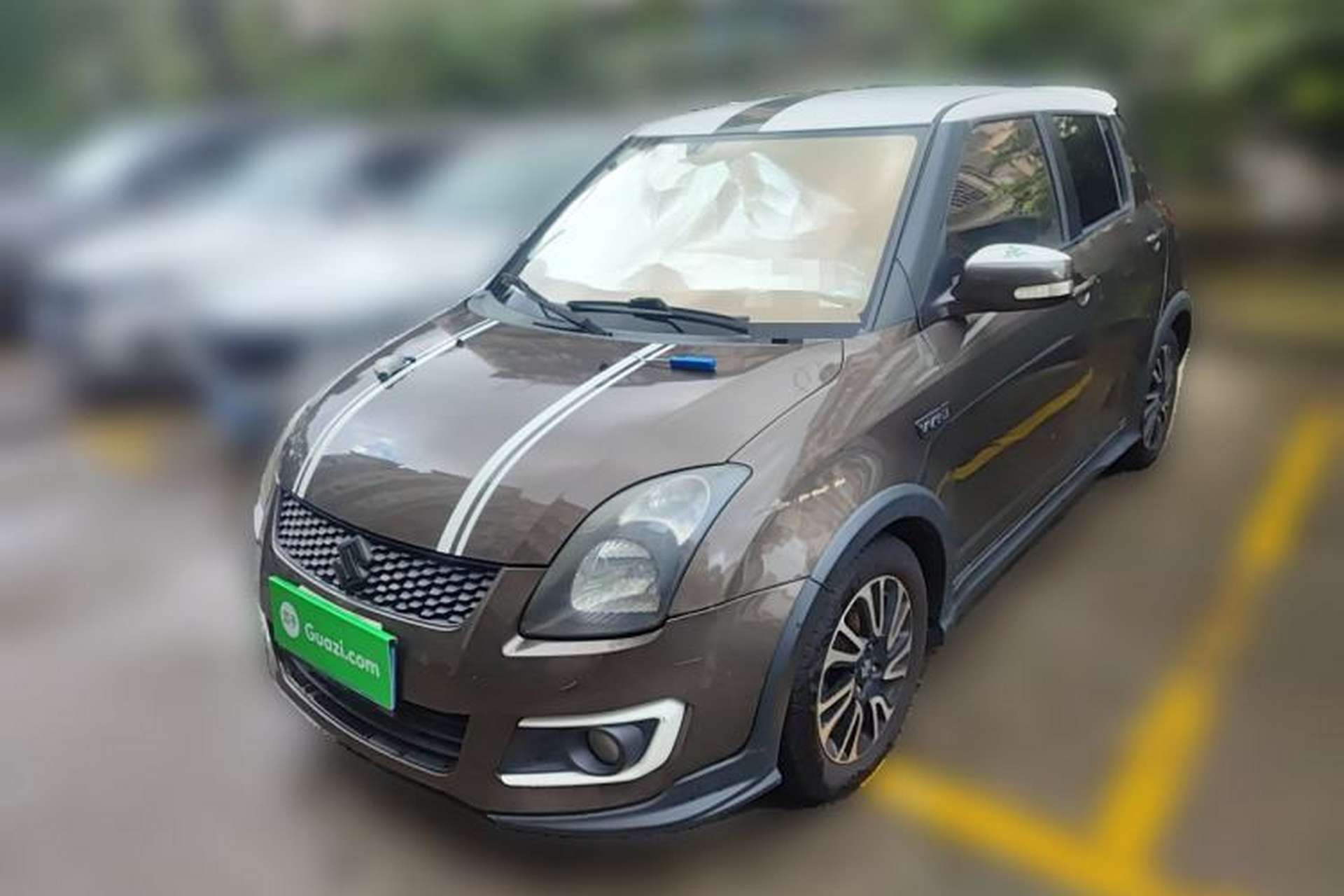 Used Suzuki Swift 2014 1.5L Manual Fashion Edition Front Left 45 Deg