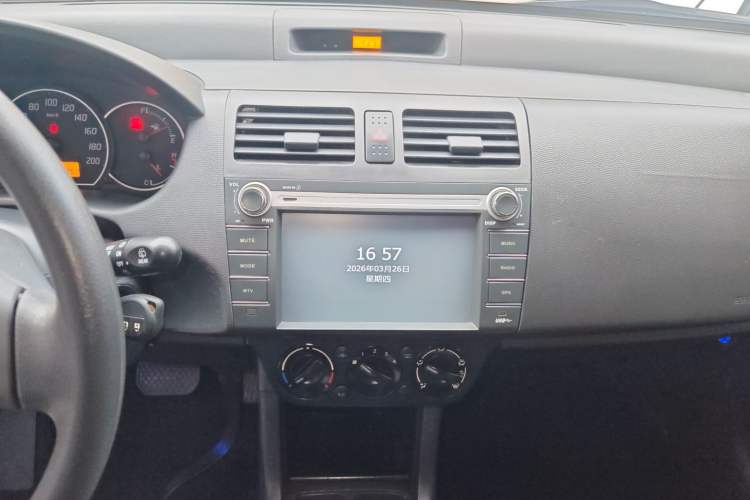 Used Suzuki Swift 2015 1.5L Automatic Limited Edition Audio And AC Panel
