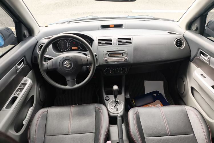 Used Suzuki Swift 2015 1.5L Automatic Limited Edition Center Console